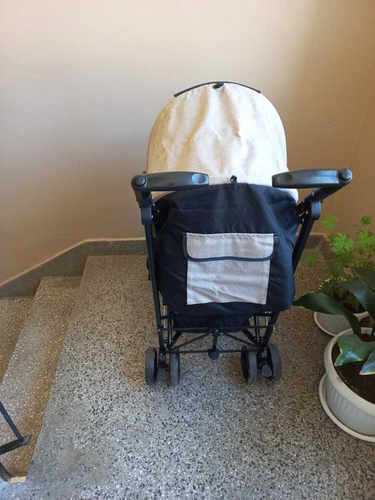 Продавам Лятна Количка