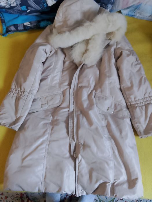 продам женскую куртку