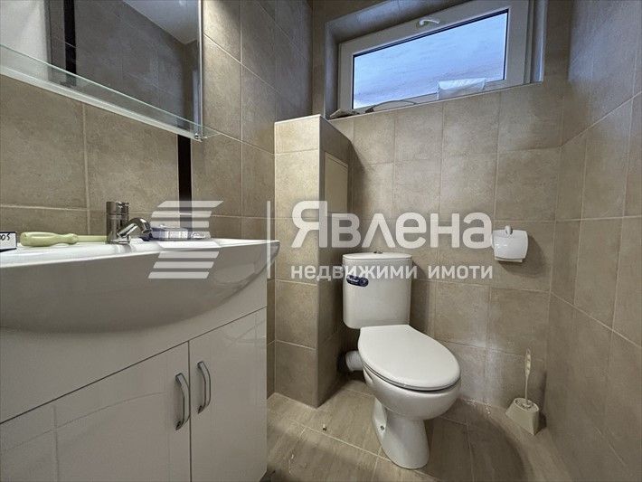 Дава се под наем Офис в Бургас, Център - 45 кв.м за 1200 € - Снимка #5