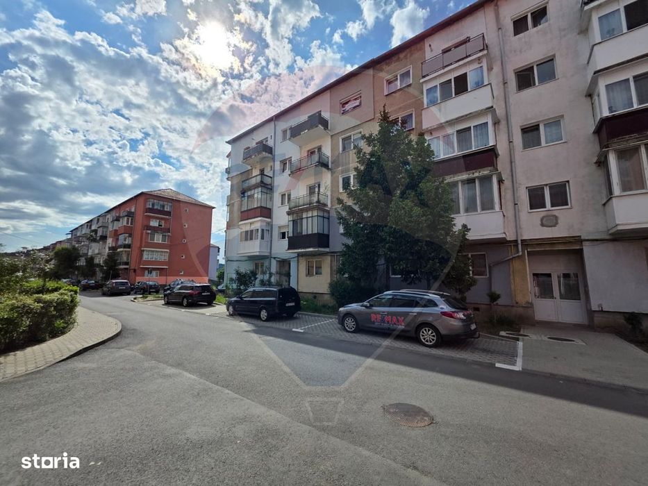 Apartament de vânzare Medias, str. Lupeni, Vitrometan