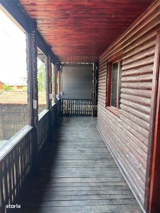 Casa 8 camere de vanzare Valea Voievozilor Targoviste 653mp teren