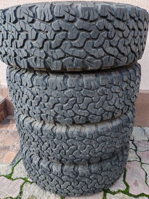 215 75 15,4buc BfGoodrich,A/T,f bune