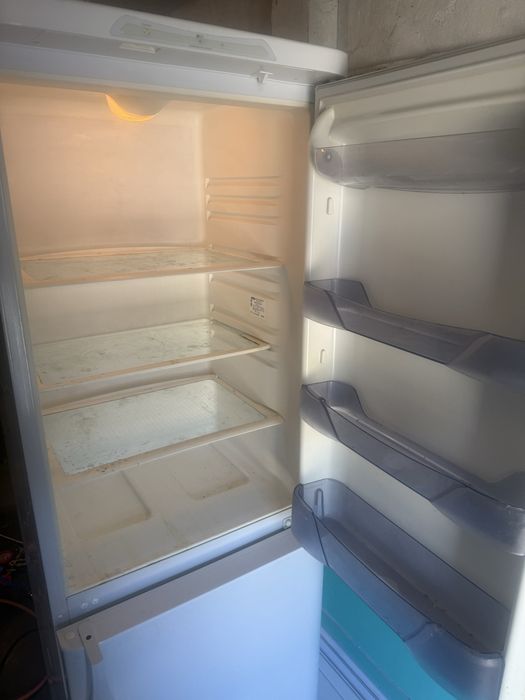 Продам холодильник Бирюса