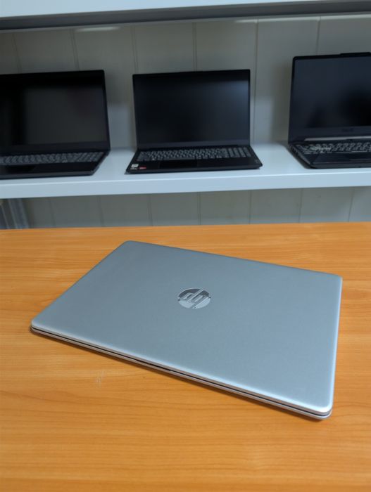 Ноутбук HP TPN-Q230