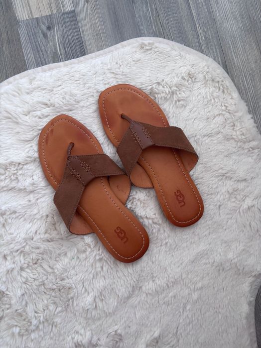 Дамски чехли оригинални UGG