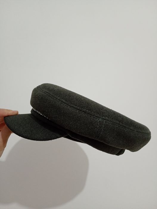 Теплая кепка женская