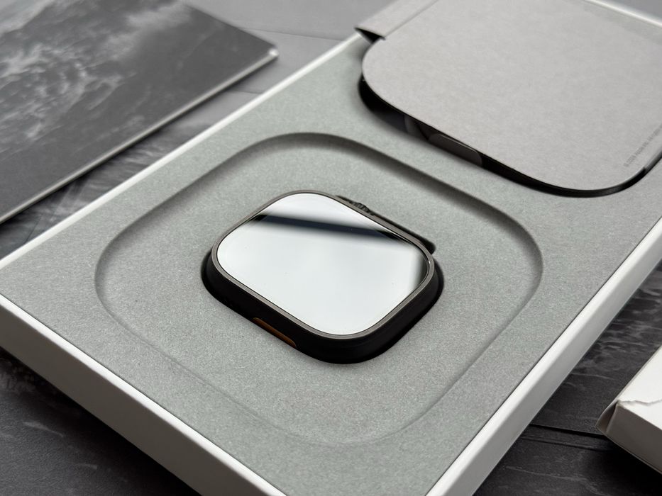 Apple Watch Ultra 2 49mm Black Titanium Ocean Band Гаранция