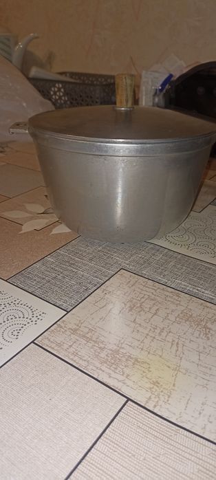 Продаю советский 2 литровый казан