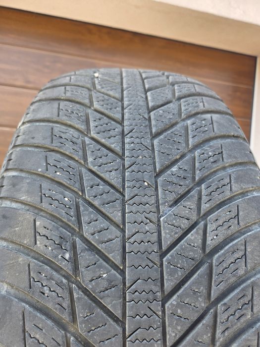 Гуми 255/60/18 Nexen