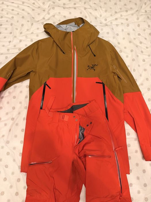 Продавам комплект Arc'teryx за ски – яке и панталон, Gore-Tex Pro