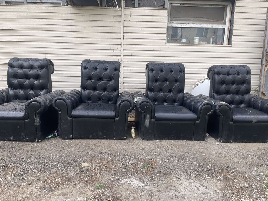 Продаю кресло 4шт