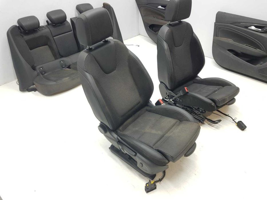 Nu recomandam sistem adaptare scaune de Insignia- Logan Duster Sandero