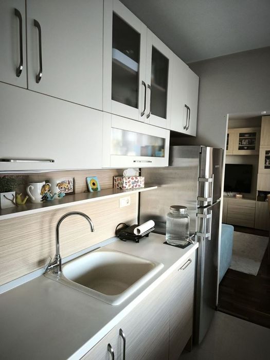 Тристаен апартамент в ж.к. Младост 2! До метростанция!