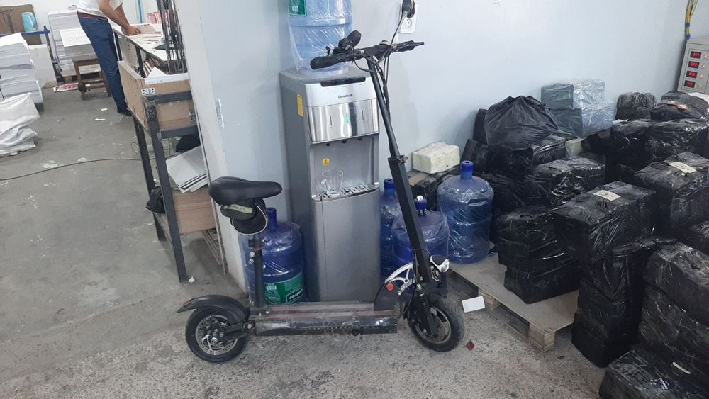 Продаю электросамокат