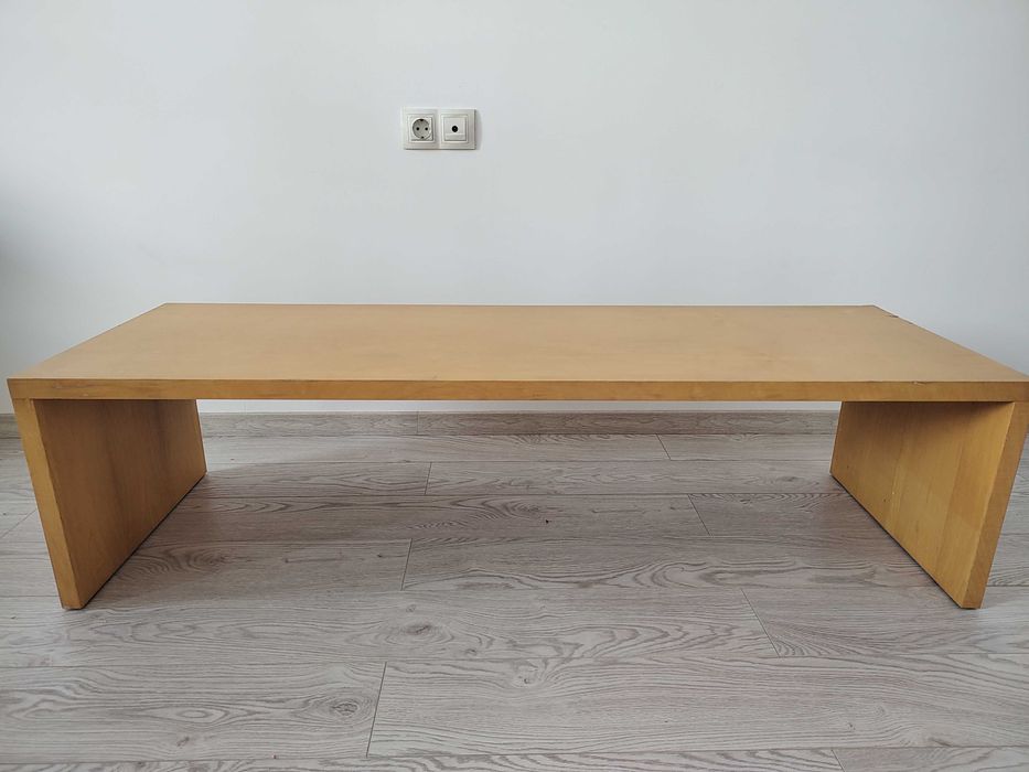 Пейка щендер за дрехи и аксесоари