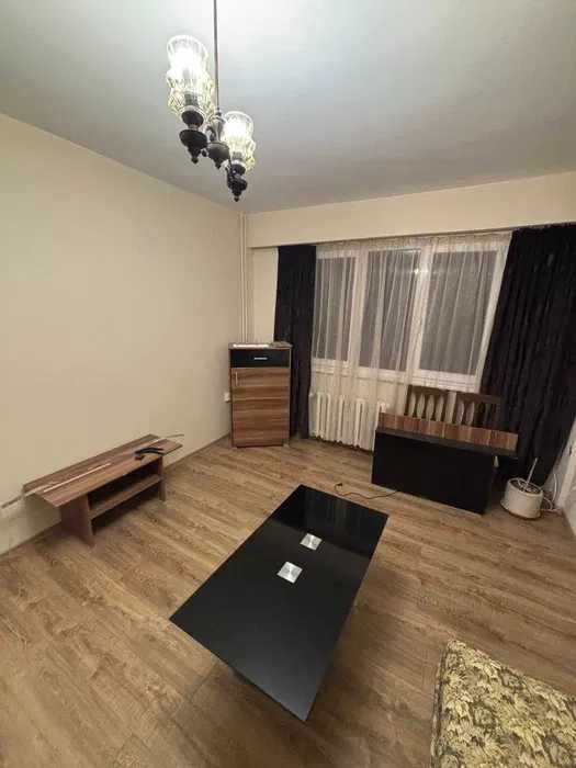 Дава се под наем Двустаен апартамент в София, Център - 50 кв.м за 500 € - Снимка #2