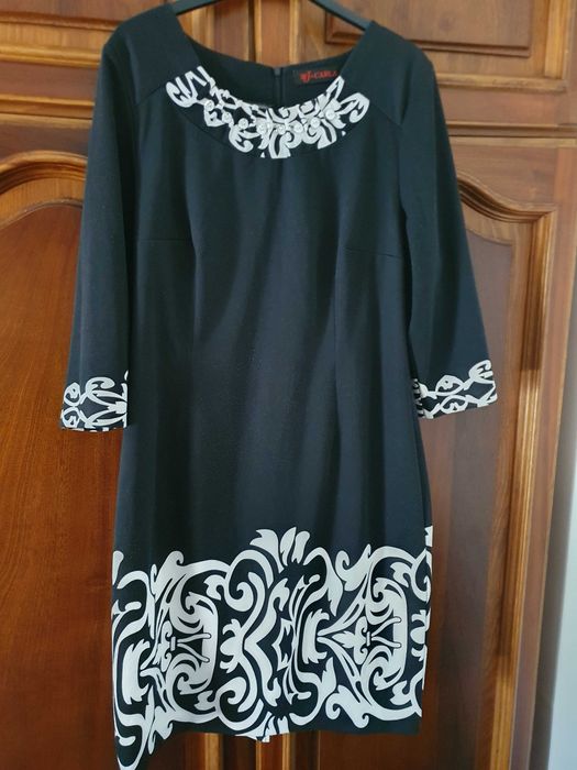 Vand rochie eleganta, marime 44