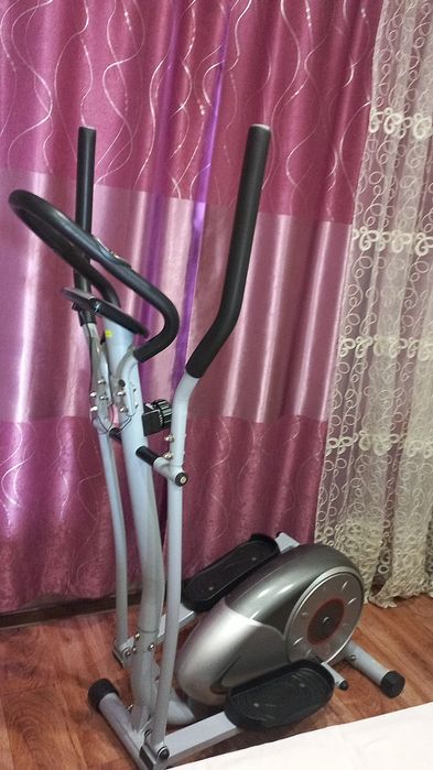 Тренажёр эллиптический