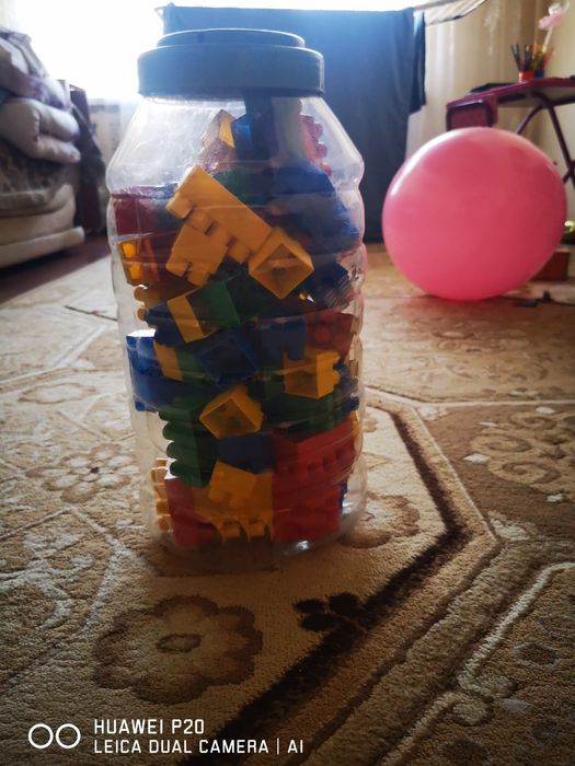 Продам  конструктор