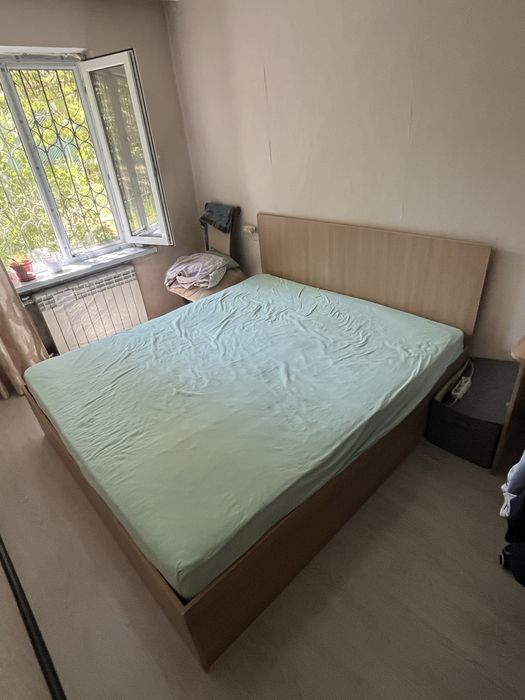 Бу кровать с матрасом