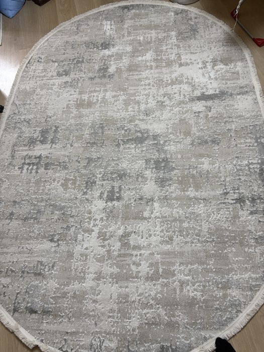 Продаю ковёр в хорошем состоянии