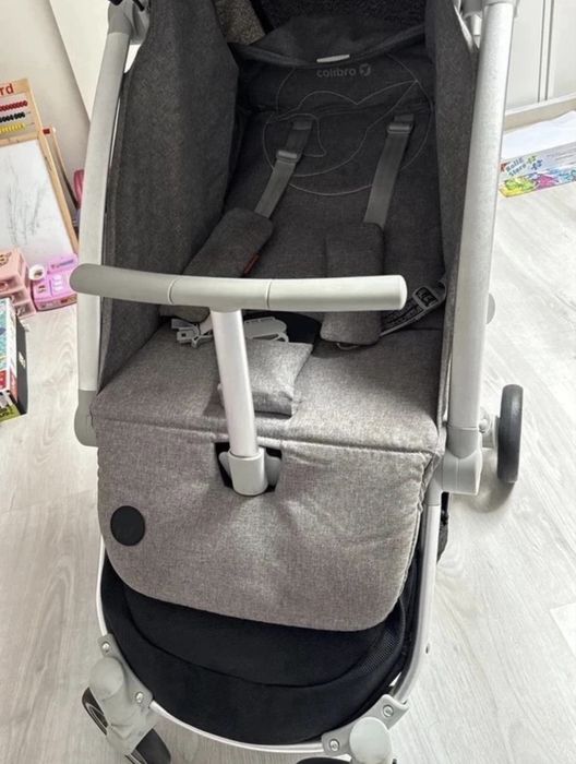 Carucior sport pliabil cu o singura mana Colibro CLIP, Onyx