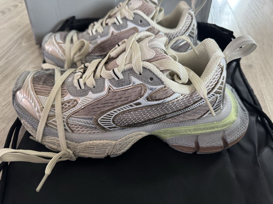 Сиви маратонтонки balenciaga 38 номер