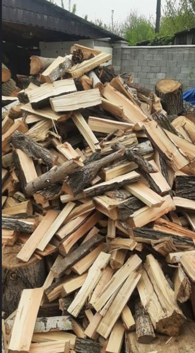 Дрова колотые есть доставка