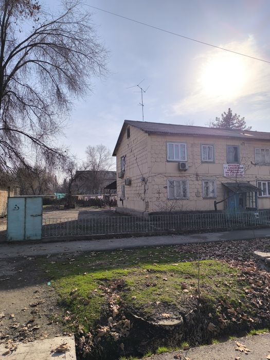 Аренда квартир в Сергели Спутнике. 3х комнатную квартиру с обстановкой