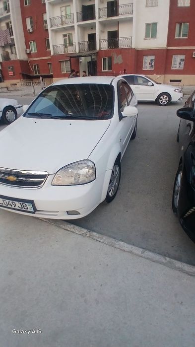 Lasetti avtomashinasi sotiladi