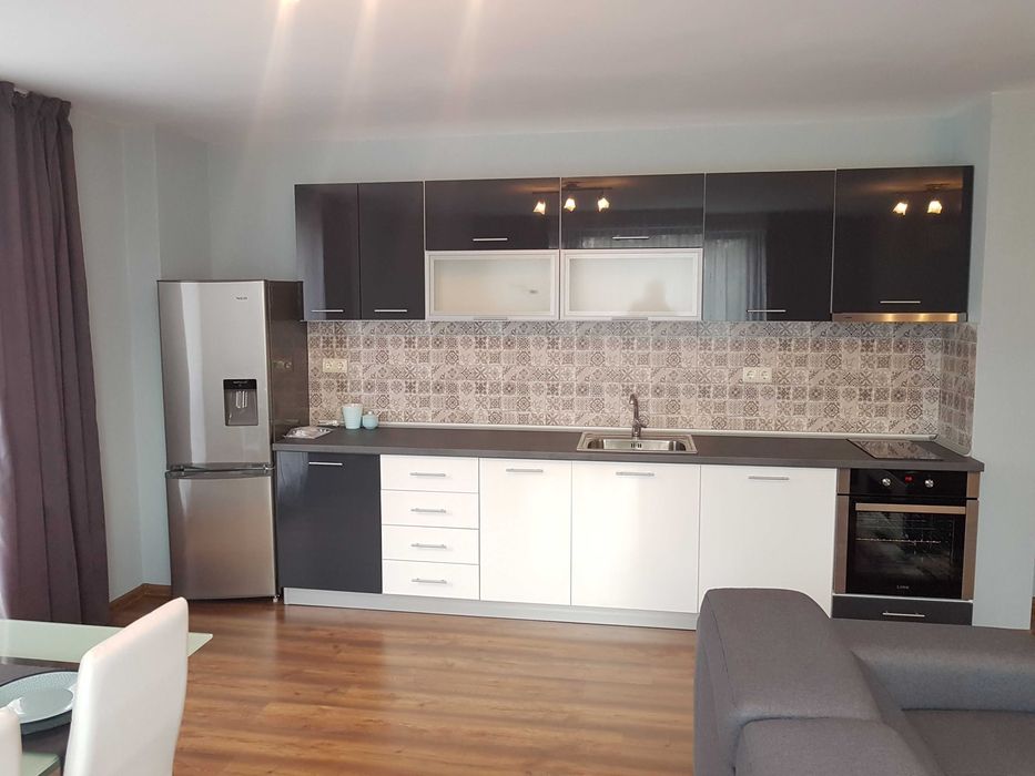 Тристаен апартамент в Тракия