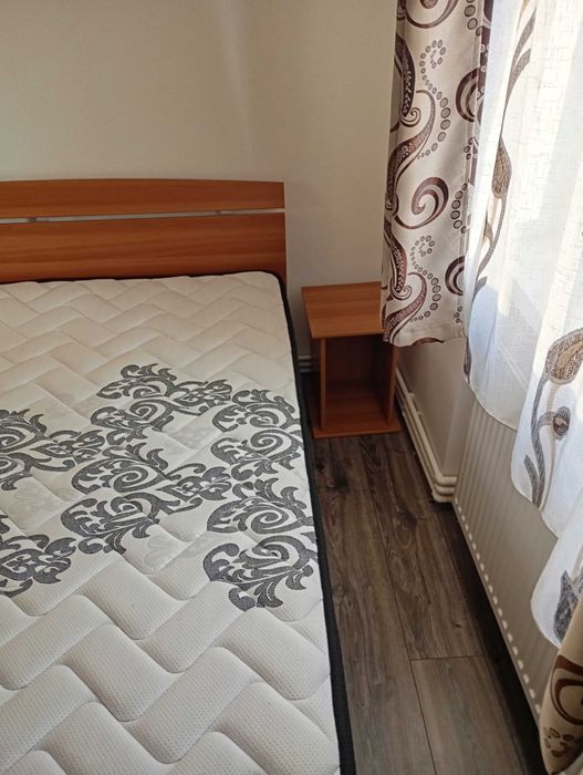Vând dormitor. Cu saltea și dulap