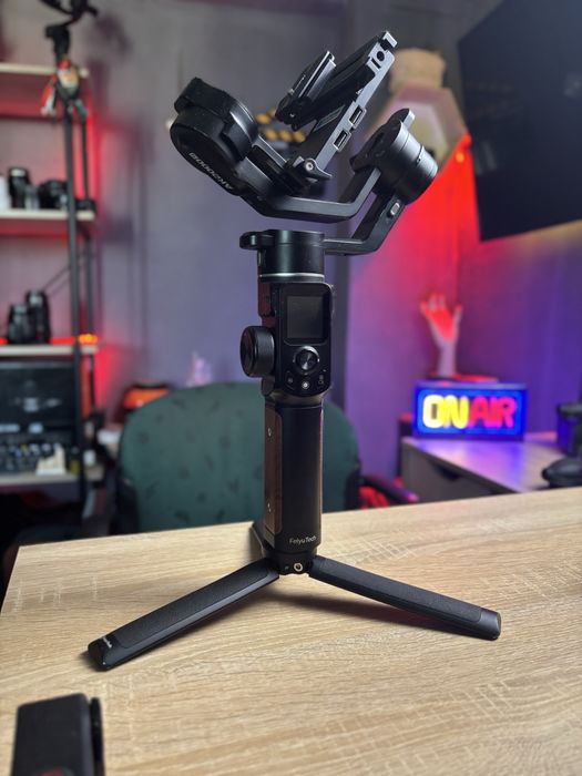 Gimbal FeiyuTech ak 2000s