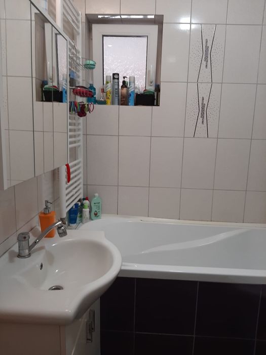 Vând apartament tip penthouse