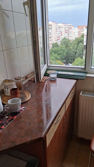 Proprietar inchiriez garsoniera pe termen lung în cartierul Berceni, str. Turnu Magurele NR13. S2, vis-a-vis LIDL ,loc parcare