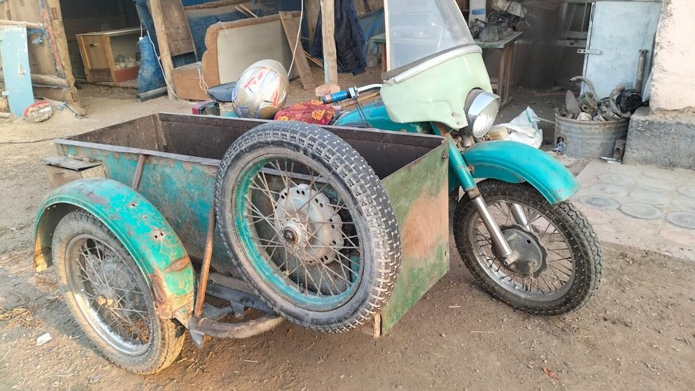 Урал     мотоцикл