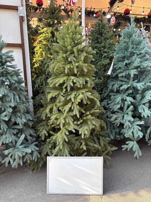 Ель искуственная