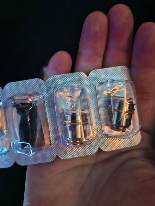 Vând țigară electronică