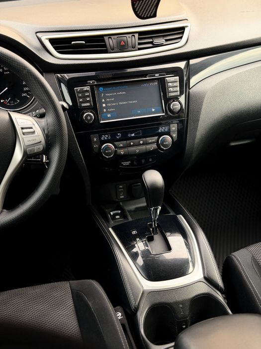 Продам машину Nissan Qashqai