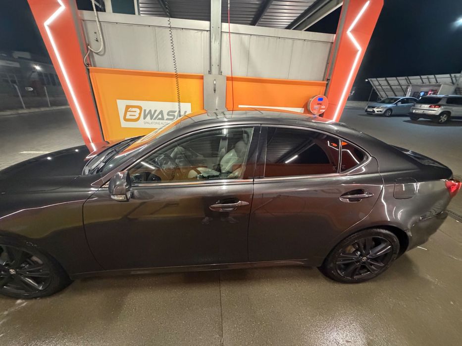 LEXUS IS220d de vânzare sau schimb