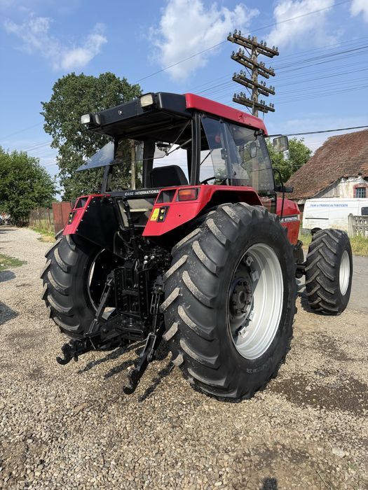 Vand sau schimb Case Maxxum 5140