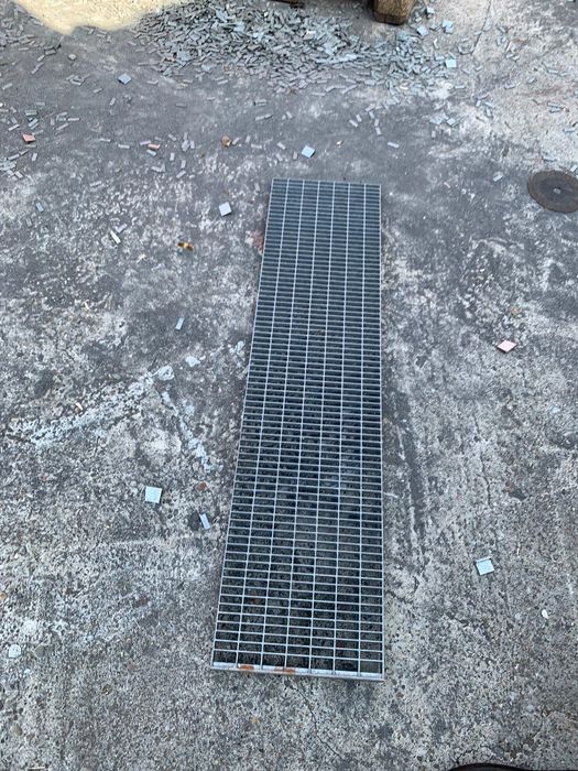 trepte zincate galvanizate