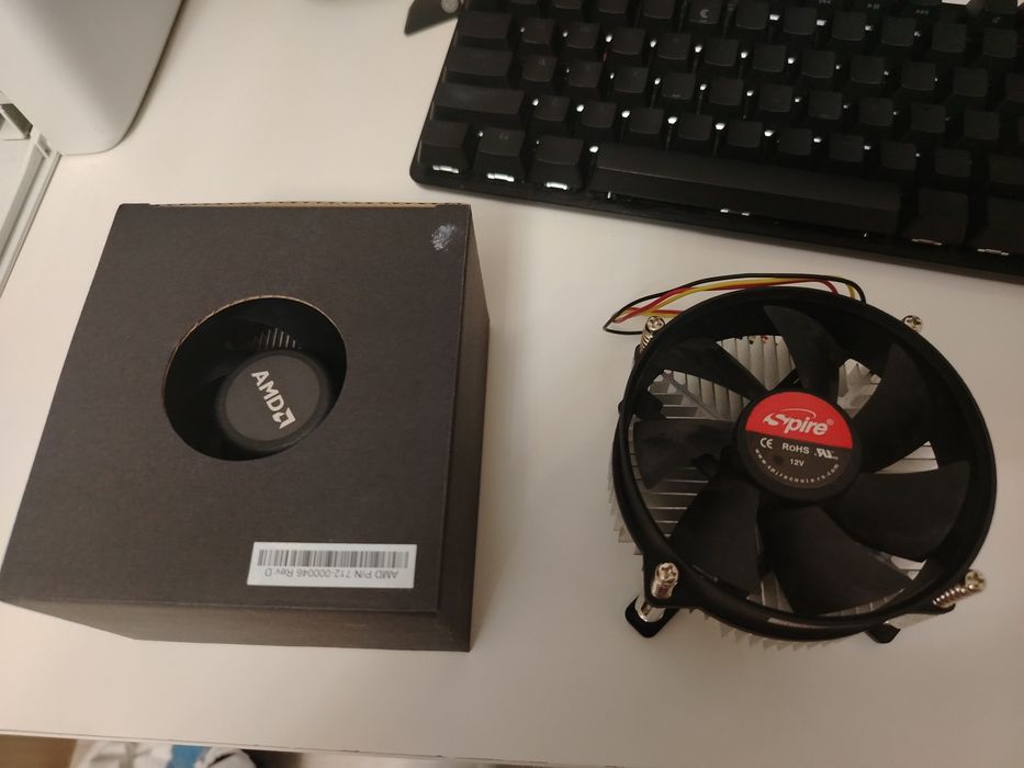 Kit pc mai trb ssd si carcasa