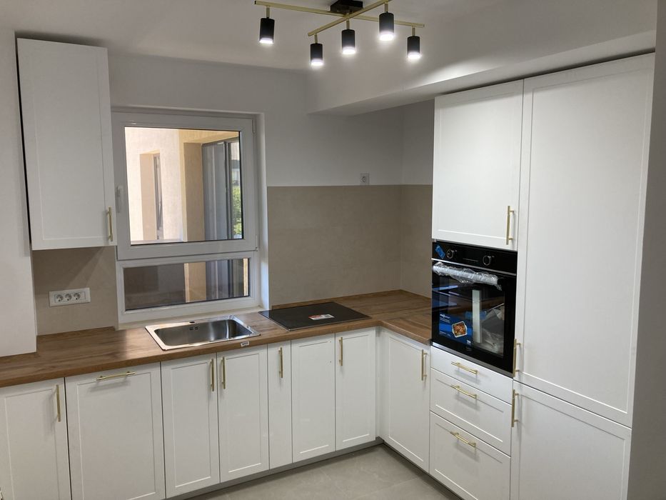 Montaj bucatarie Leroymerlin Dedeman ikea