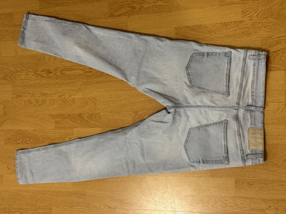 Blugi Bershka si Pull&Bear