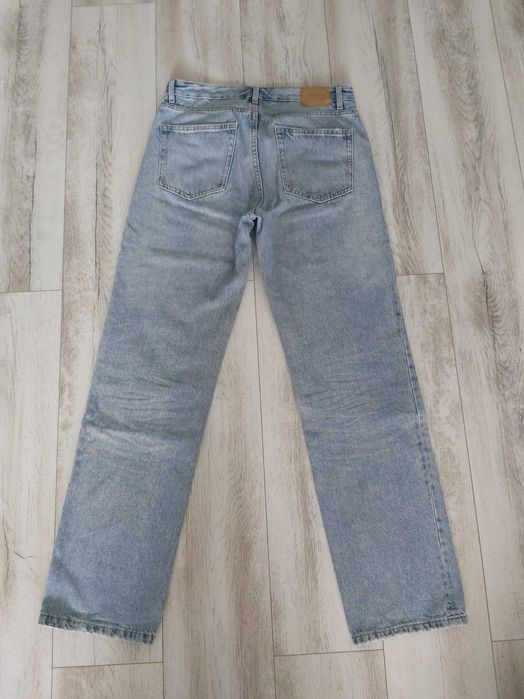 blugi straight fit
