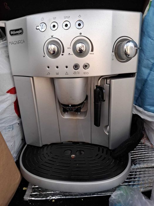 Кафеавтомат Delonghi Magnifica