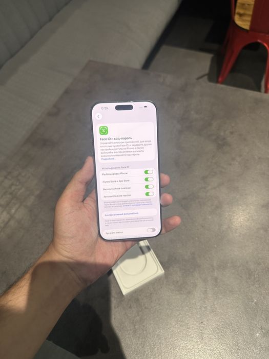 Iphone 16 pro max 90%