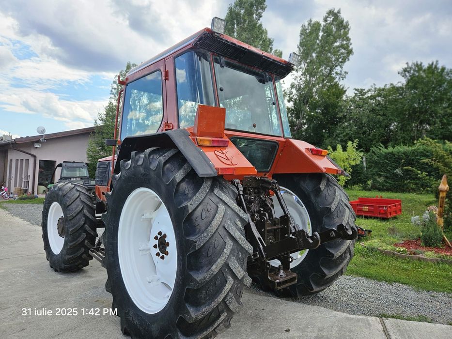 Tractor FIAT F100