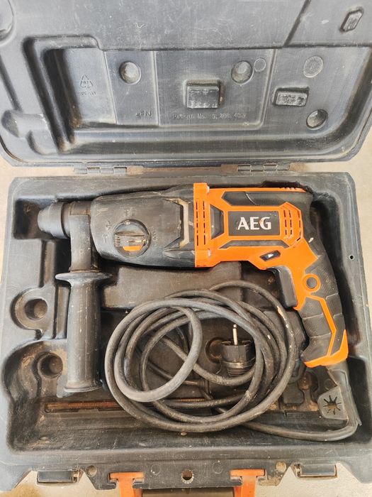 Перфоратор AEG сотилади